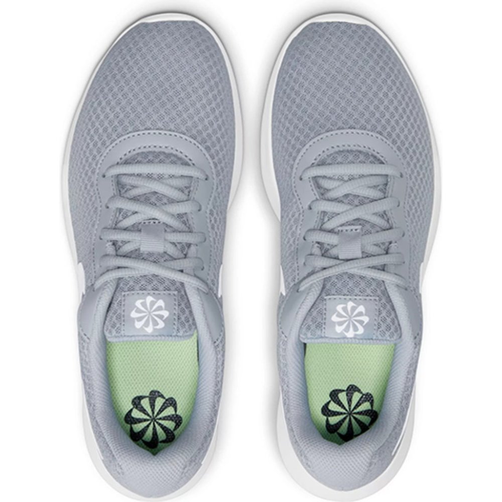 Nike Tanjun Women's Running Shoes - Picture 12 of 14